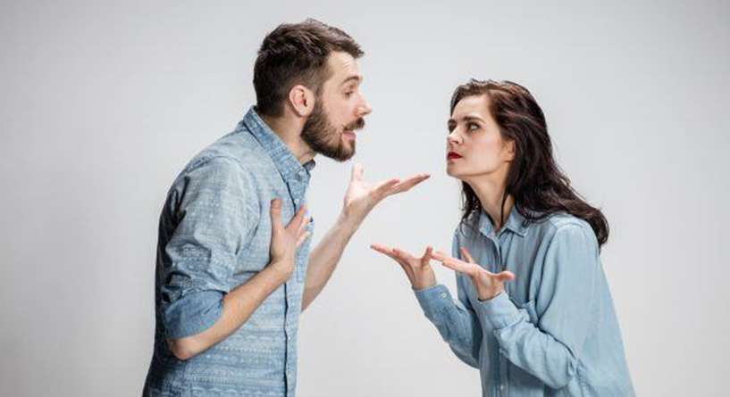 كيف ابتعد عن المشاكل مع زوجي الغيور؟