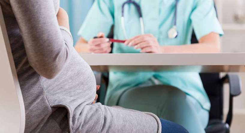 هل يمكن فتح الرحم باليد