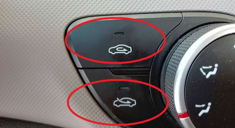 الخيار الافضل بين ميزة سحب الهواء من الخارج او تكريره في مكيف السيارة