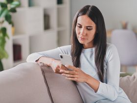 علامات تعرض الهاتف للاختراق او التجسس