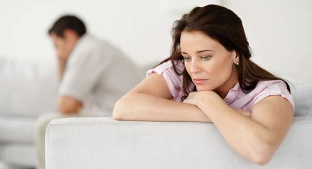 اسباب الشعور بالوحدة في العلاقة الزوجية