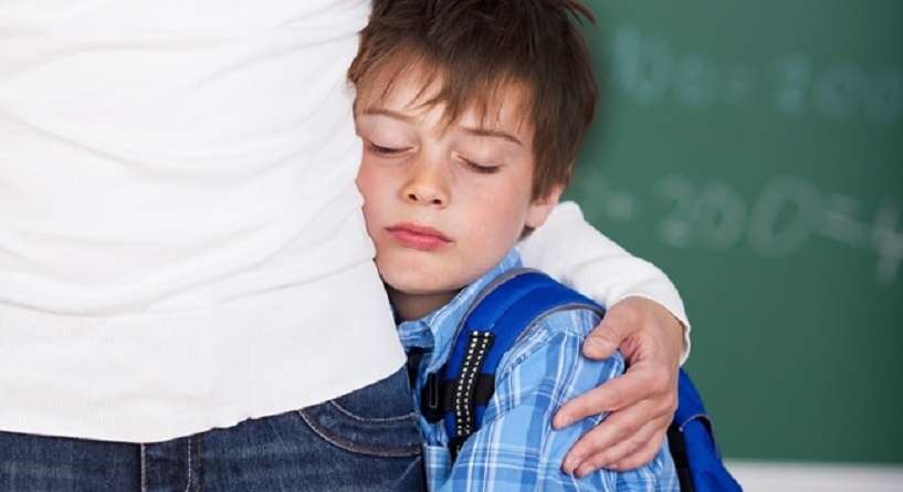 حيلة تحتاجها كلّ أم لتسهيل اليوم الدراسي الأول على طفلها