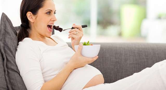 اكلات مضرة في الشهر الثاني من الحمل