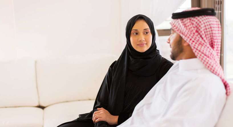 حكم المداعبة بين الزوجين في رمضان