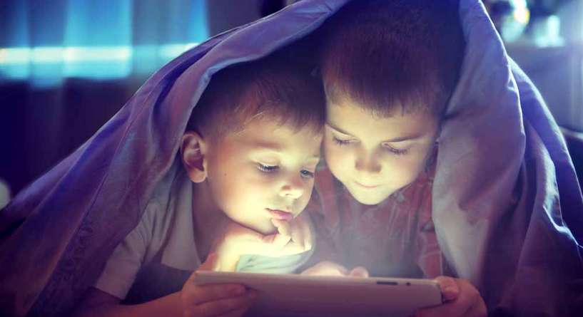 بحث كامل عن اثر التكنولوجيا على الاطفال