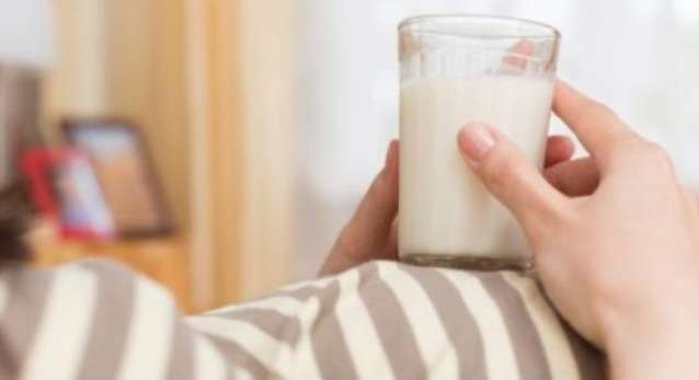 فوائد الحليب للطفل في الاحشاء