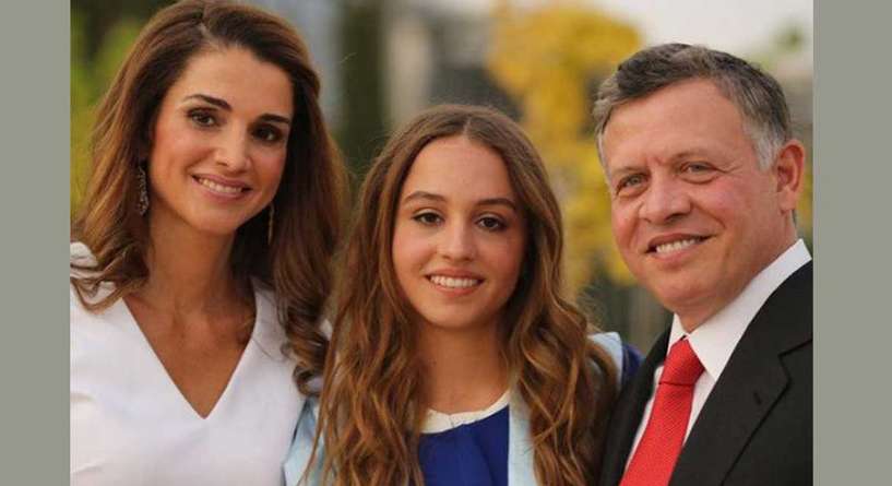 صورة لابنة الملكة رانيا وهي صغيرة
