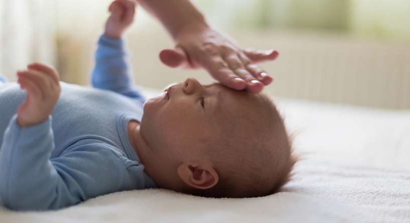 اسباب ارتفاع الحرارة عند الرضع
