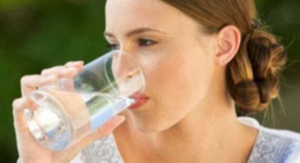 طرق تحث على شرب المياه خلال الحمل