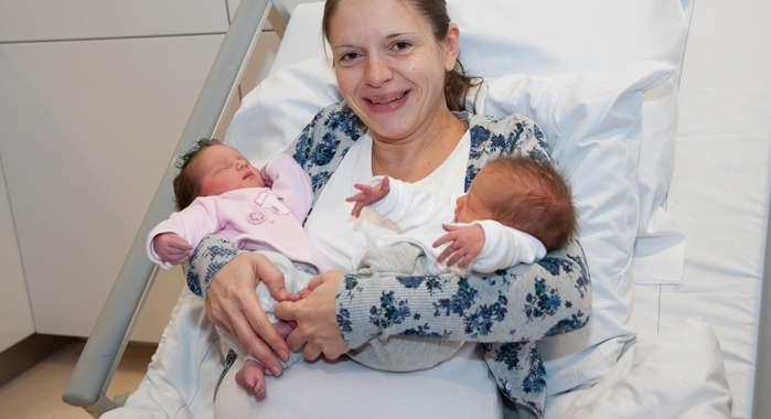 اختراع يسهل حياة الام والطفل بعد الولادة
