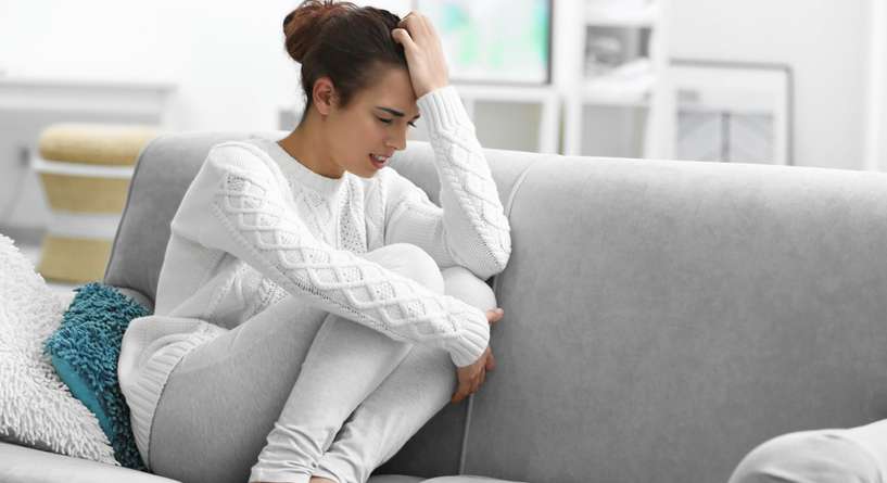 الفرق بين صداع الدورة وصداع الحمل