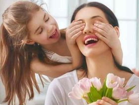 اكتشفي كم باقي على عيد الام 2021 واجمل المعاديات!