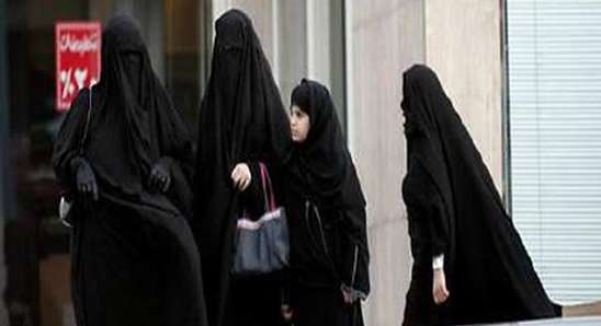 السعودية تمنح محاميات رخصة عمل | محاماة، حقوق المرأة