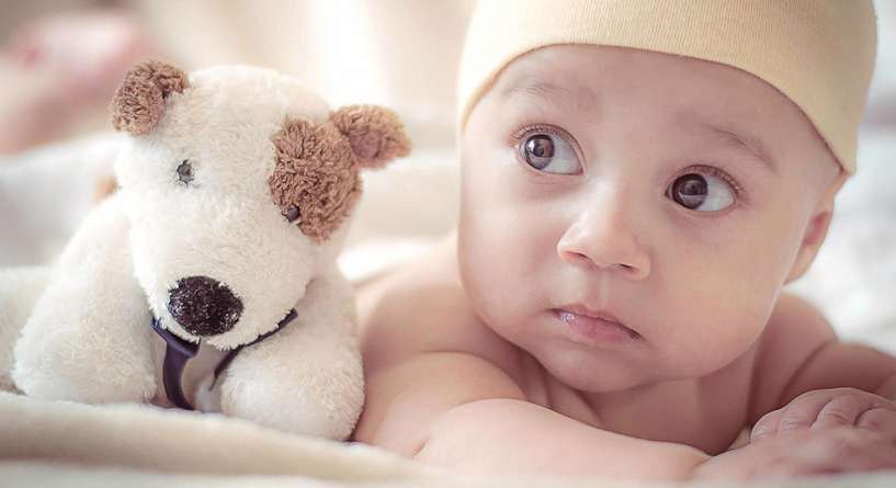 التهابات عين الطفل هل هي خطيرة؟ اليك الجواب