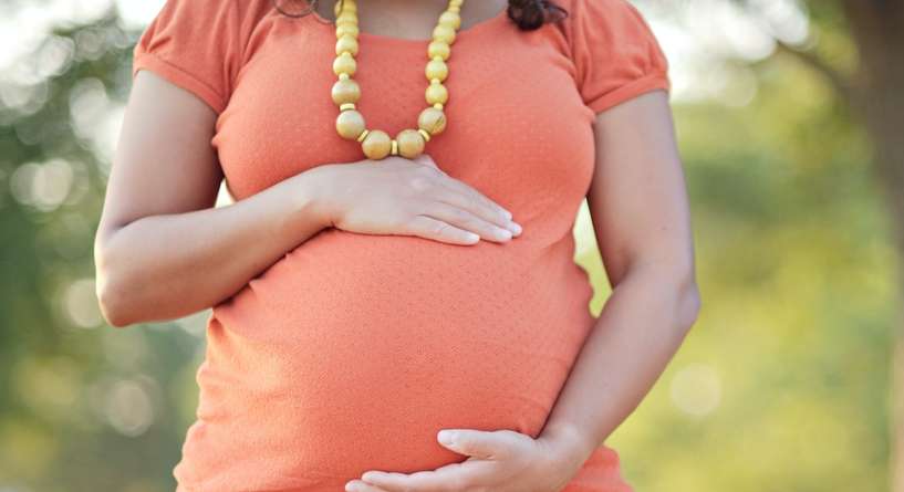 متى يرتفع عنق الرحم في الحمل والتغيرات المهبلية