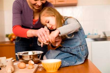 7 طرق لمساعدة طفلك على تناول الفطور