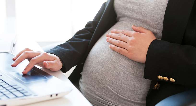 لماذا تكون حركة الجنين في الشهر السابع قوية