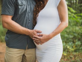 دور الزوج في الشهر التاسع من الحمل 