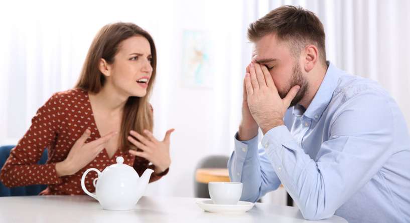 كيفية التعامل مع غضب امرأة برج الحمل