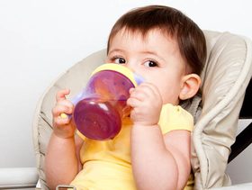 افضل عصير للاطفال عمر ست شهور