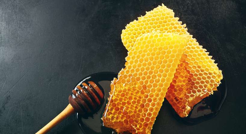 هل يمكن علاج ديدان البطن بالعسل