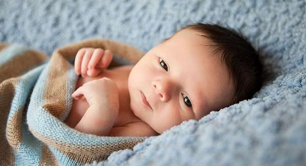 طفل الولادة القيصرية يتساوى بطفل الولادة الطبيعية