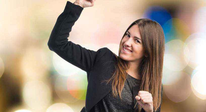 امور يجب على المرأة أن تفخر بها في نفسها