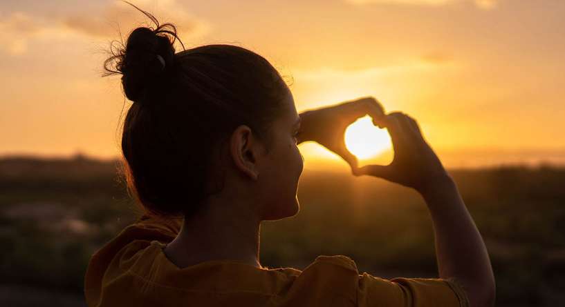 نسبة التوافق بين برج الدلو والميزان