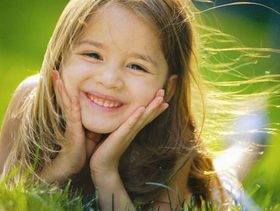 طرق تعويد الاطفال على عادات غذائية صحية