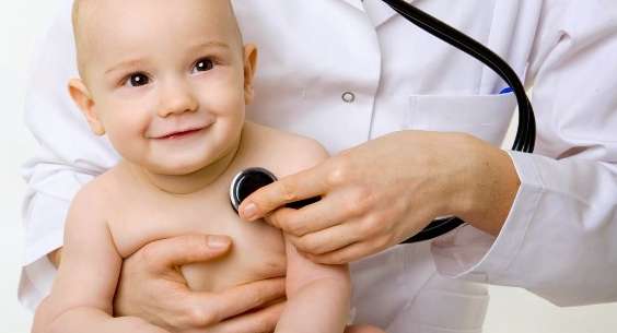 علاج انتفاخ البطن عند الاطفال