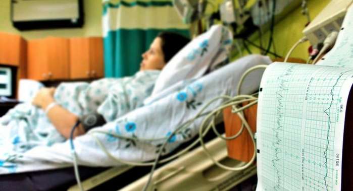 إمرأة في السعودية تنجب ستة توائم بصحة جيدة وبمساعدة ستين طبيب