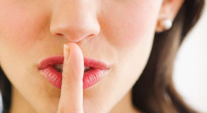 نساء سعيدات في الزواج يكشفن عن أسرار يخفينها عن أزواجهن