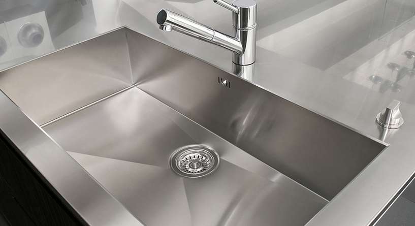 طرق تلميع الستانلس ستيل