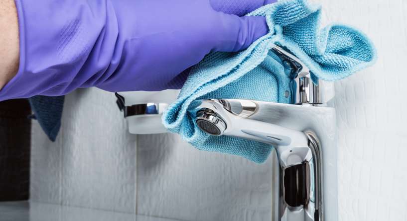 خطوات تنظيف وتلميع الكروم