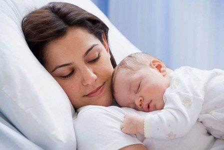 موانع الرضاعة الطبيعية عند الام والطفل