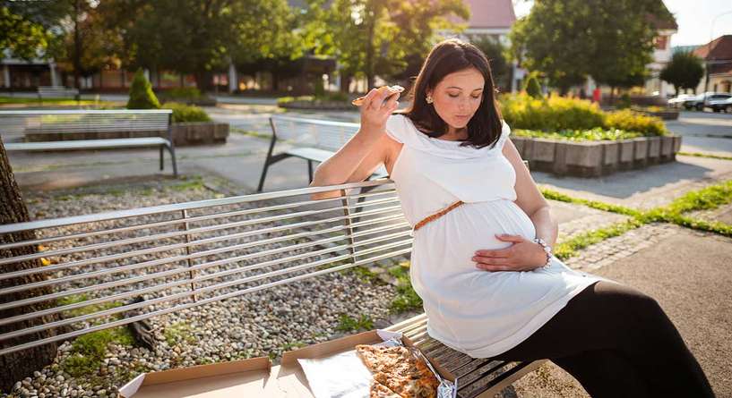 البيتزا احدث الوسائل المحفزة للمخاض