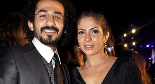 أحمد حلمي يستعرض حالة زوجته على تويتر