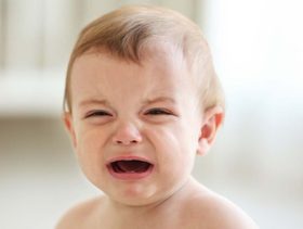 طرق علاج الامساك عند الاطفال عمر سنة