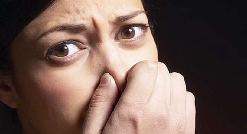 5 أمراض تكشفها رائحة الأنفاس