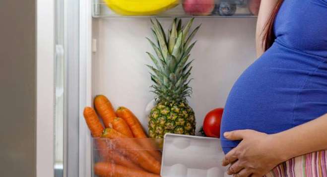 تأثير أكل 9 حصص يومية من البيض على ذكاء الطفل اثناء الحمل