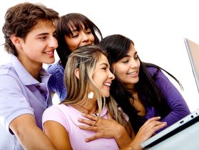 كيفية التخلص من التنمر الالكتروني