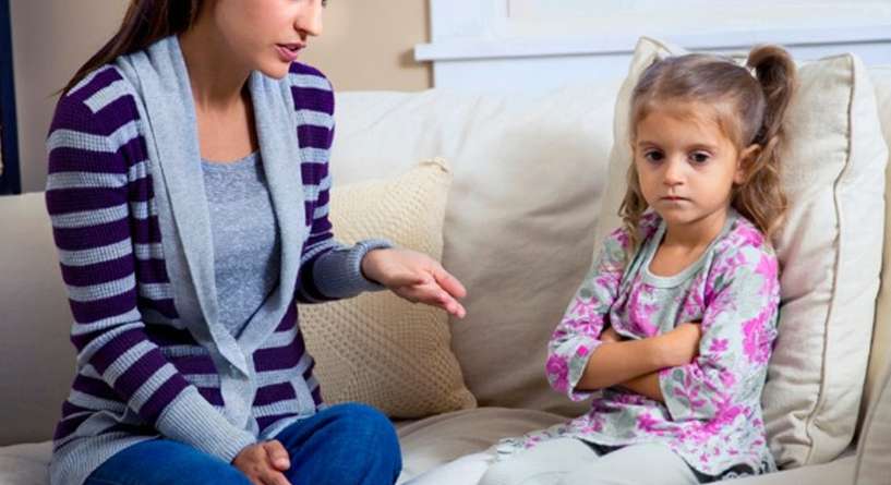 متى يعتذر الاهل من اطفالهم وكيف