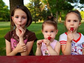 اضرار السكر على الاطفال