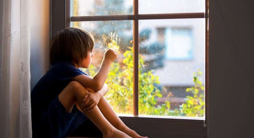 نصائح للتعامل مع لعب الطفل دور الضحية