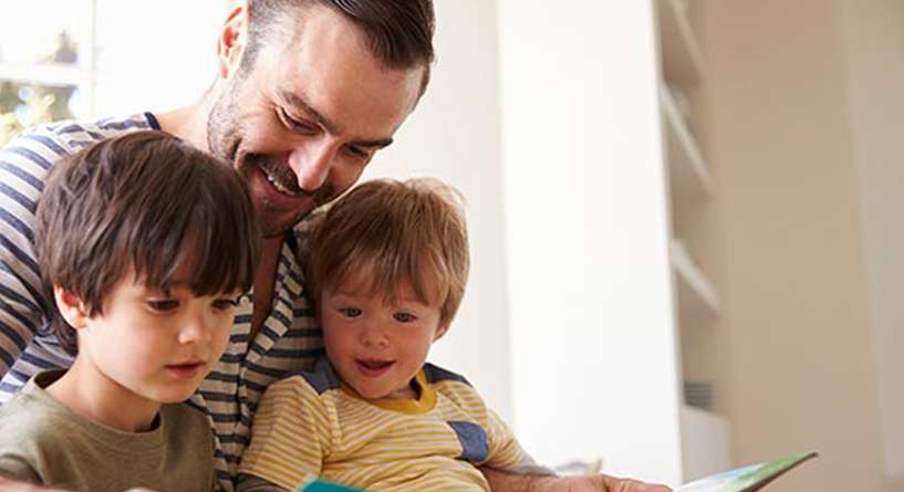 سبب مهم يدفعك الى قراءة القصص لأطفالك يومياً!