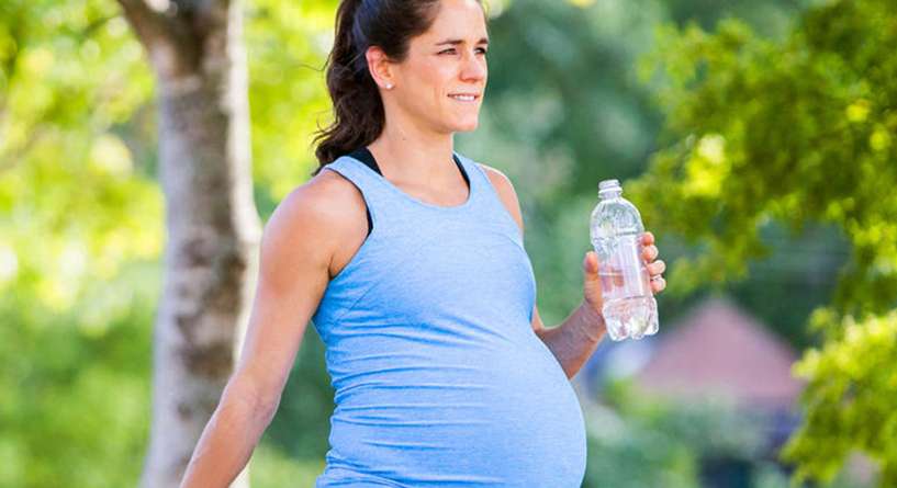 فوائد المشي في الشهر الثامن للحامل