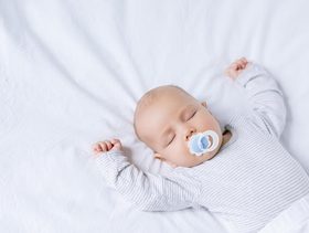 نصيحة لمساعدة الطفل الرضيع على النوم