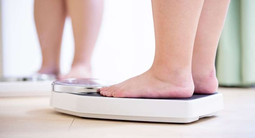 كم وزن طفل عمره 7 سنوات حتى المراهقة