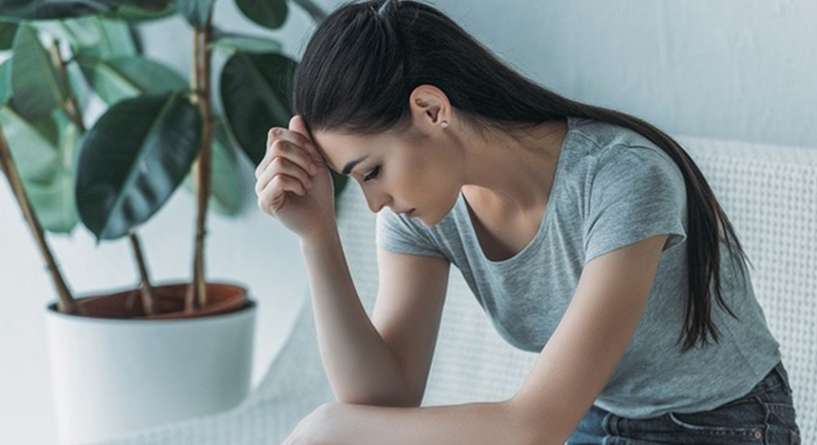 اسباب افرازات بيضاء كريمية بدون رائحة