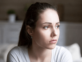 اسباب نزول ماء من المهبل في الشهر الثاني